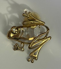 Mascot International Austrian Crystal and Gold Plated Frog Suncatcher