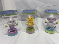 New – Solar Powered Dancing Bobblehead Toy Bunny, lamb, chick