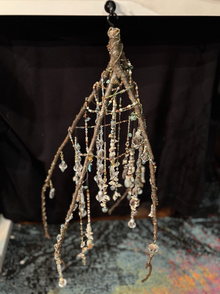 Hanging Light Catcher