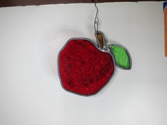 RED APPLE-Lead Framed Stained Glass Suncatcher-USED