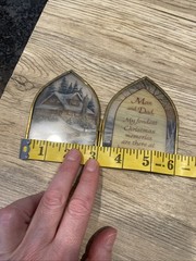 Vtg Vermont art expressions glass suncatcher Christmas “ Mother” “ Mom & Dad “