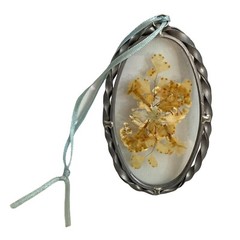 Vintage Dried Flowers Suncatcher Ornament Gray Farmhouse Cottage Decor 4″ high