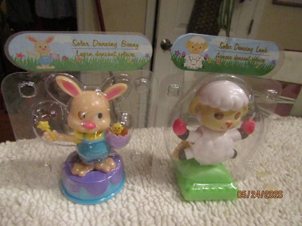 Solar Powered Dancing Bobblehead Toy Dancing Lamb & Bunny Set NEW NIP