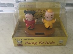 “KUNG FU KIDS” SOLAR – POWERED WHEN SUN HITS IT,NEW NIB