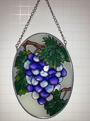 4 1/2″ x 31/2″ Oval Sun Catcher Purple Grapes New