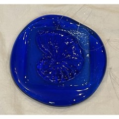Vintage Cobalt Blue Shell Window Suncatcher Art Glass Beach Seaside 4” Nautilus