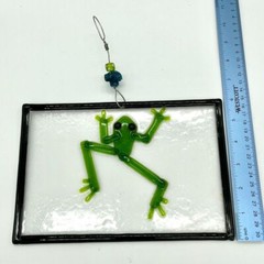 Handcrafted Frog Fused Glass Suncatcher Window Hanging Home Decor Green 6×8 in