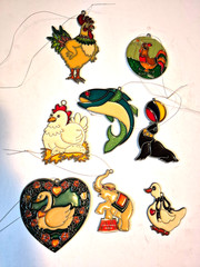 Vintage Sun Catcher Lot of 8 Glass Acrylic Metal Lead assorted animals