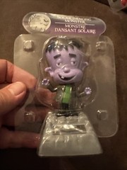 Lot of 16 Dancing SOLAR Halloween Zombie, Black Cat, Frankenstein, Scarecrow Etc