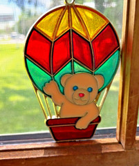 Vintage Sun Catcher-Staine Glass: Bear in a Hot Air Balloon