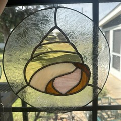 Vintage Seashell Hand Crafted Stained Glass Suncatcher Pearl Abalone Round 10”