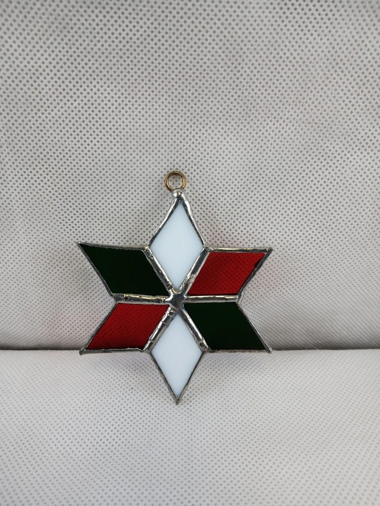 6 Pointed Star Red, Green and White Suncatcher 2.75″ x 2.75″