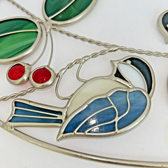 Juhlin Glass Studio Stained Glass Chickadee & Cherries Oval Ring Window Hanging