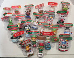 Lot of 22 Christmas Solar Powered Dancing Figures, Santa, Elf, Tree, and more.