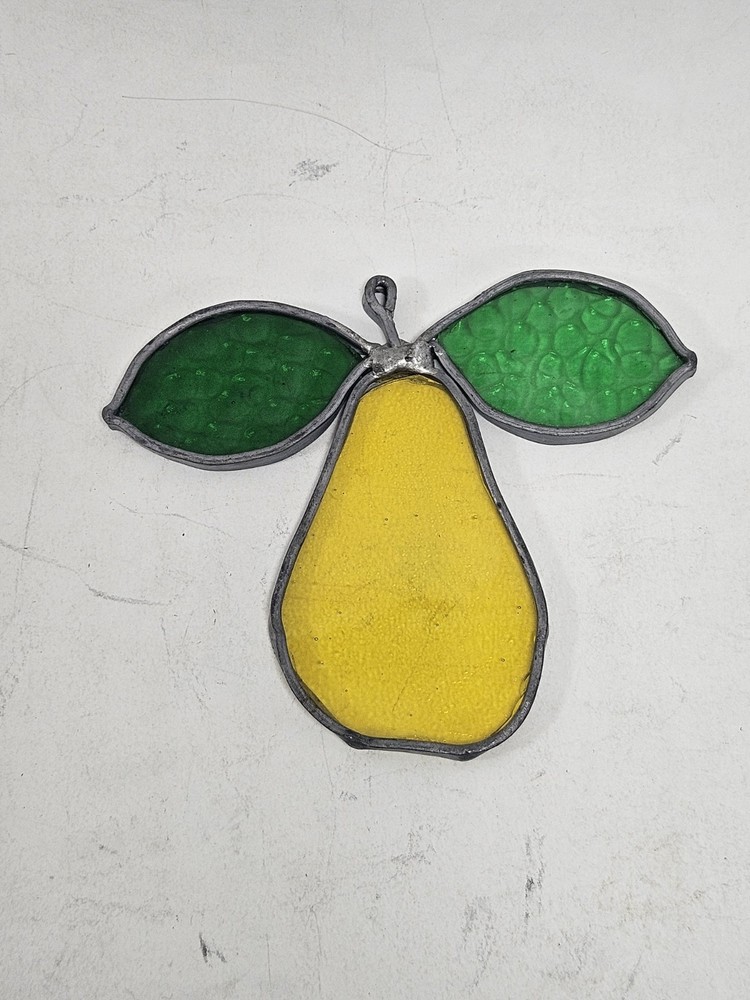 Vintage Stained Glass Suncatcher Pear w Leaves 3.5″ Handmade Leaded Window Decor