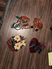 VINTAGE LOT OF 5 SUN CATCHER WINDOW HEART FLOWERS BIRD ROSE