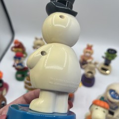 Lot of 17 Dancing Solar Powered BobbleHeads Peanut, Frosty, Rudolph, & More READ