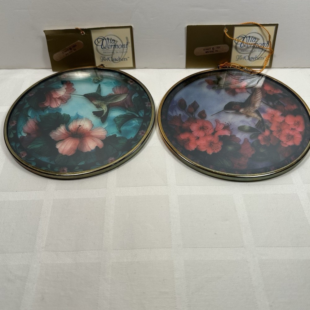 Via Vermont Art Catchers 1994 Hummingbird Sun Catcher lot of 2