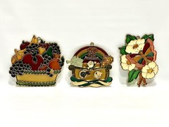 Vintage Suncatchers Noah’s Ark Butterfly Flower Fruit Basket 4-5 Inches Lot 3