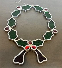 Set of 2 Wreath Sun Catchers Vintage Glass Metal Christmas Holiday Decor