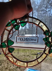 Vtg stained glass Welcome 4 leaf clover shamrock Irish Wreath suncatcher