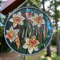AMIA March Birth Month Daffodil Suncatcher Hand Painted Glass Window Art 6 inch