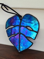 Handcrafted Iridescent Stained Glass Monstera Leaf 4 Inch Blue Purple Black
