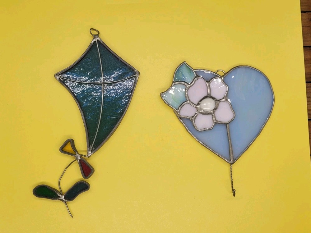2 Vtg Stained Glass Suncatchers Kite & Heart W/hook No Damage