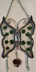 Butterfly-shaped Glass Art Sun Catcher Dried Pressed Flowers Faith Hanging