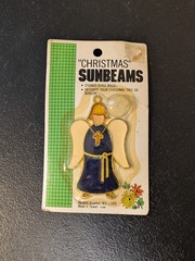1984 Vintage Sunbeams Stained Glass Angel Christmas Decor Window Hanging RARE