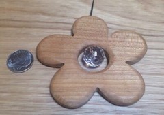 Sternengasse Sun Catcher Flower Mobile Wood Spring Waldorf Fair Trade 2 3/4″