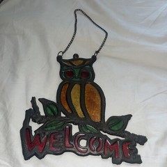 VTG PRICE CAST METAL FAUX STAINED GLASS OWL WELCOME SUNCATCHER/SIGN HANGING