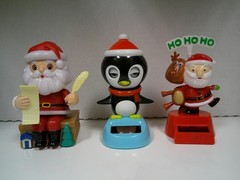 Solar Power Dancing Santa Penguin Holiday Sun Bobblehead Desk Window Lot Set