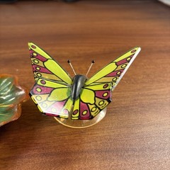 VTG Window Decor Pair Of Suction Butterflies & Frog On Lotus Leave On Spring