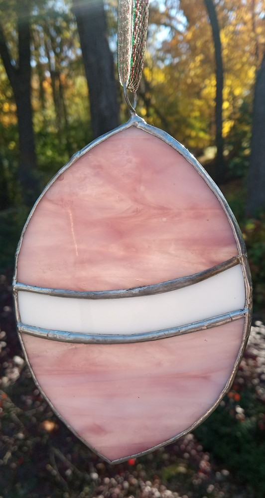 Vintage Stained Glass Easter Egg Window Sun Catcher pink-mauve/white/silver