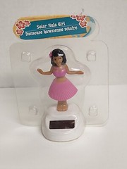 Solar Powered Dancing Dancer Hawaiian Hula Girl Dancer Bobble Head Sun Catcher