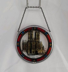 Vintage Winged Heart “Westminster Abbey” Stained Glass Suncatcher Ornament