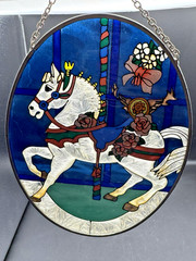 VTG White Carousel Horse, Suncatcher Wall Hanging, Oval w/ Chain, 7″ X 5″
