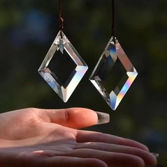 2pcs Diamond Crystal Sun Catcher Rainbow Prism Light Maker Window Decor