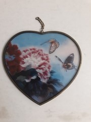 Vtg Heart Shaped Flowers And Butterflies Suncatcher Hanging