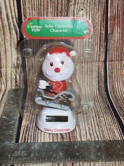 🎄Solar Powered Santa Bobble Head / On Rocking Snow Sled Holding A Cup