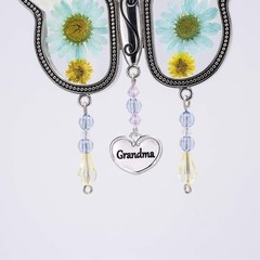 Suncatcher Butterfly Wind Chimes with Real Flowers – Perfect Gift for Grandma