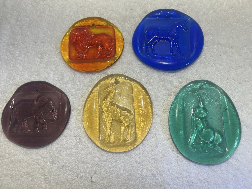 Set of 5 Vintage Safari Animal Art Glass Window Hangings – 4.5” – Suncatchers