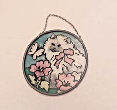 Round stained glass hanging window art white cat W/multicolor Flowers 4 1/2 “Dia