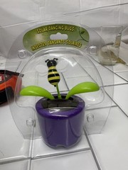Solar DANCING baby, bumblebee Flower Pot TOY Sunlight Powered Dancer BOBBLE HEAD