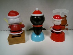 Solar Power Dancing Santa Penguin Holiday Sun Bobblehead Desk Window Lot Set