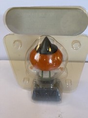 Solar Powered Dancing Pumpkin Bobblehead Toy Halloween Green Black Orange NIP