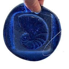 Vintage Cobalt Blue Shell Window Suncatcher Art Glass Beach Seaside 4” Nautilus