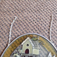 Set Of 4 Hand Painted Glass Suncatchers 4 To 7″ Tall Birds