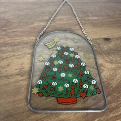 Vintage Hand Painted Christmas Tree Sun Catcher 5” Wide 9” Tall Glass